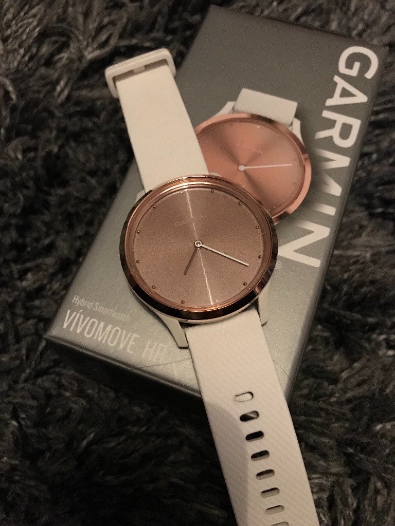 garmin vivomove hr play music